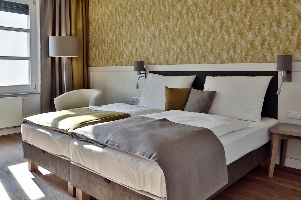 Hubertus Hof Landhotel Balatonfenyves Værelse billede
