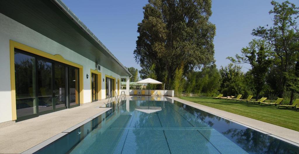 Hubertus Hof Landhotel Balatonfenyves Eksteriør billede